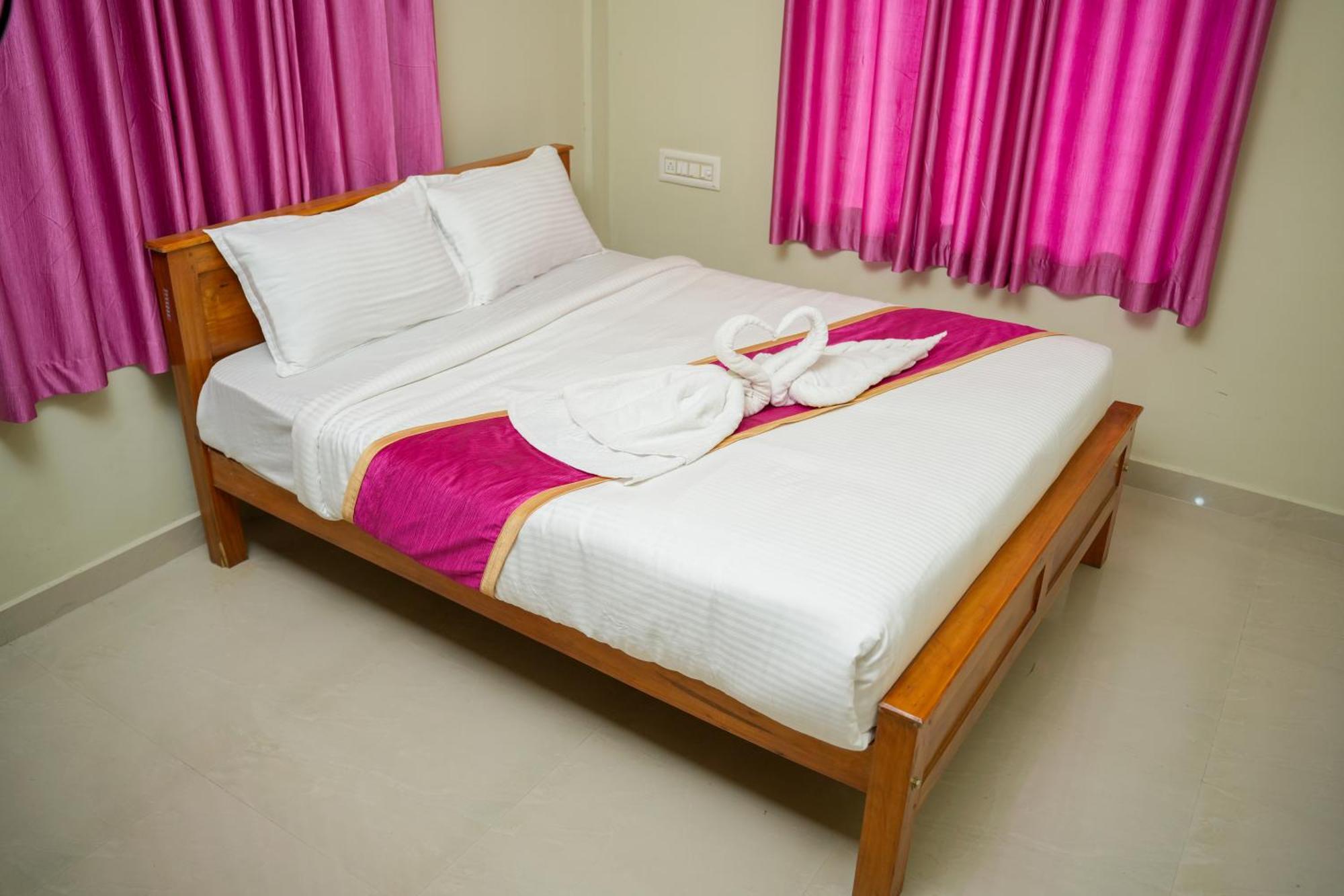 Gmr Suites Kalpetta Exterior foto
