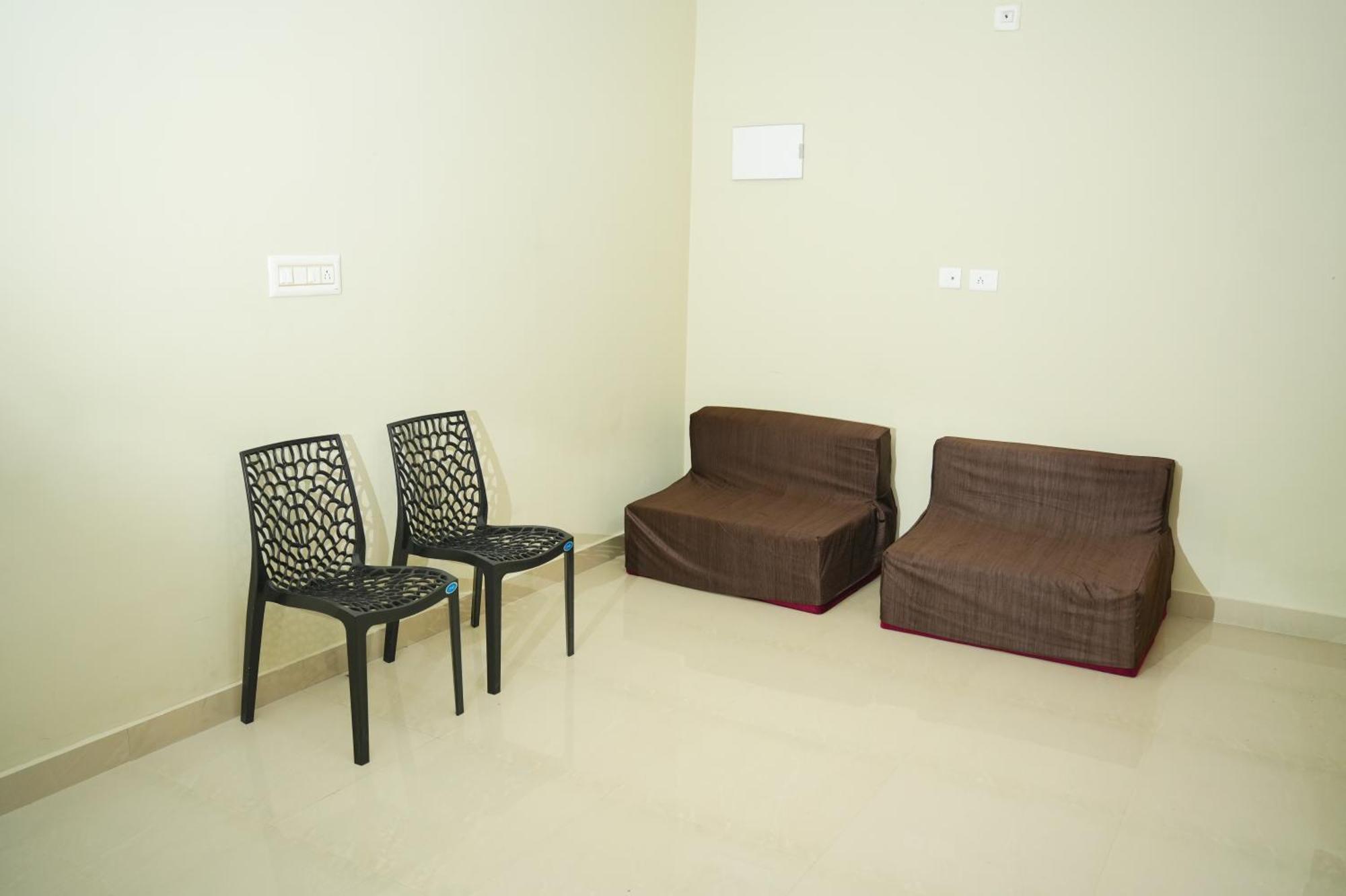 Gmr Suites Kalpetta Exterior foto